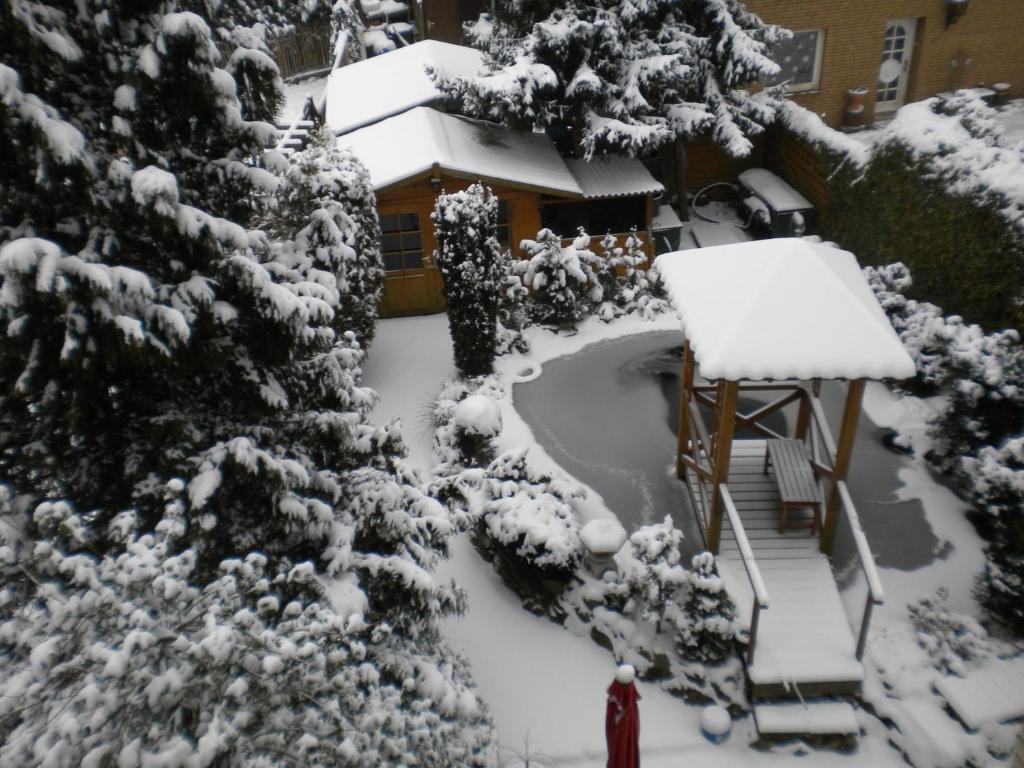 Eifel-Landhaus Ferienwohnungen "Em Gardestueffje" เมเคอร์นิค ห้อง รูปภาพ